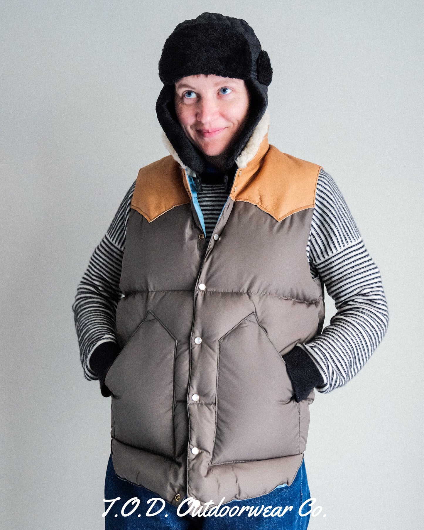 【TOD STORE 】 ROCKY MOUNTAIN FEATHERBED , CHRISTY VEST NYLON T.O.D. EXCLUSIVE MODEL
