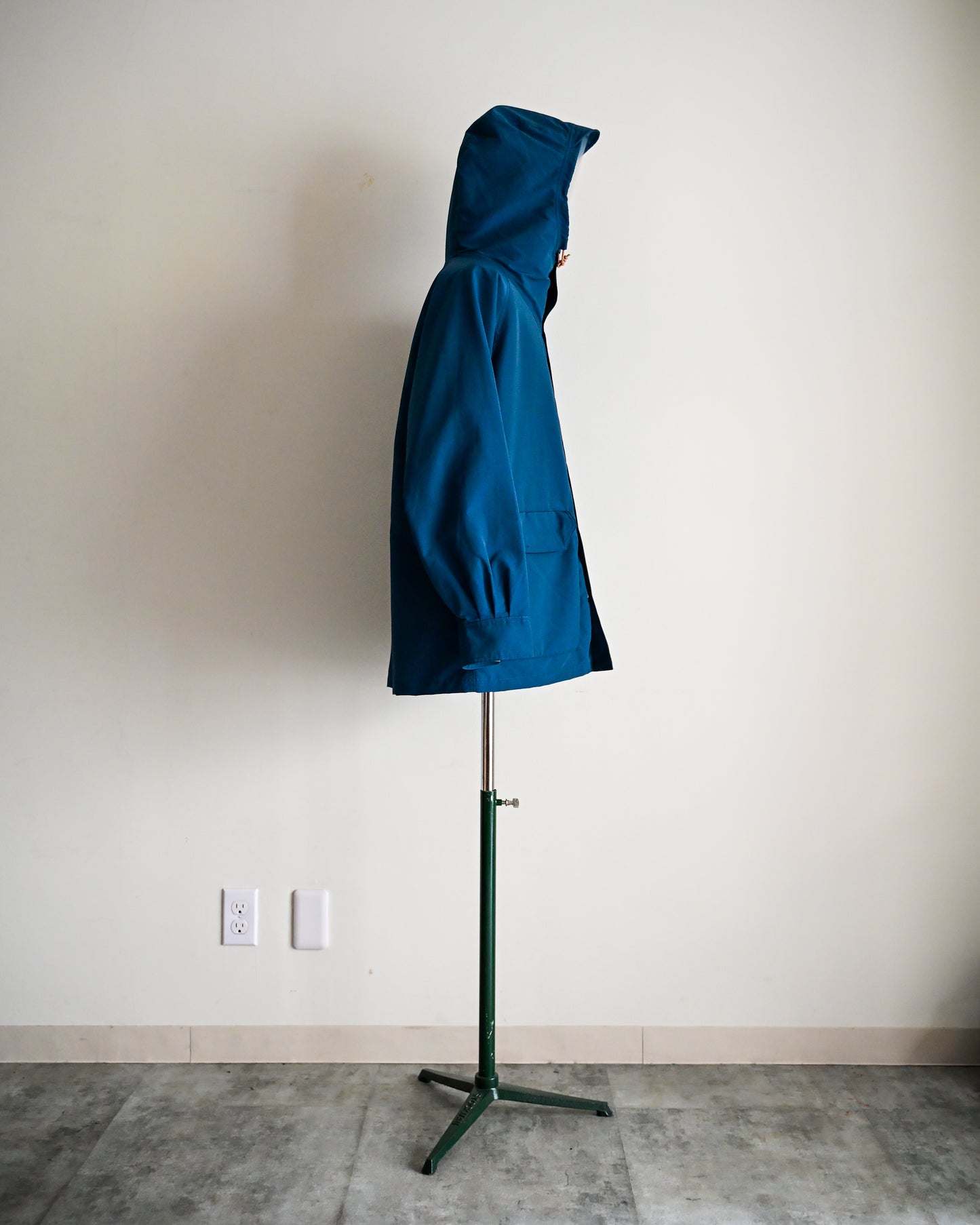 【TOD Outdoorwear Co,】 New Classic M.T.P. 60/40, Navy