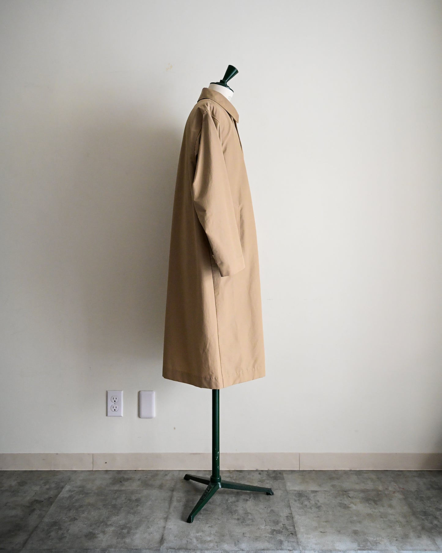 【TOD Outdoorwear Co,】O.W.C. II 60/40 WP BEIGE