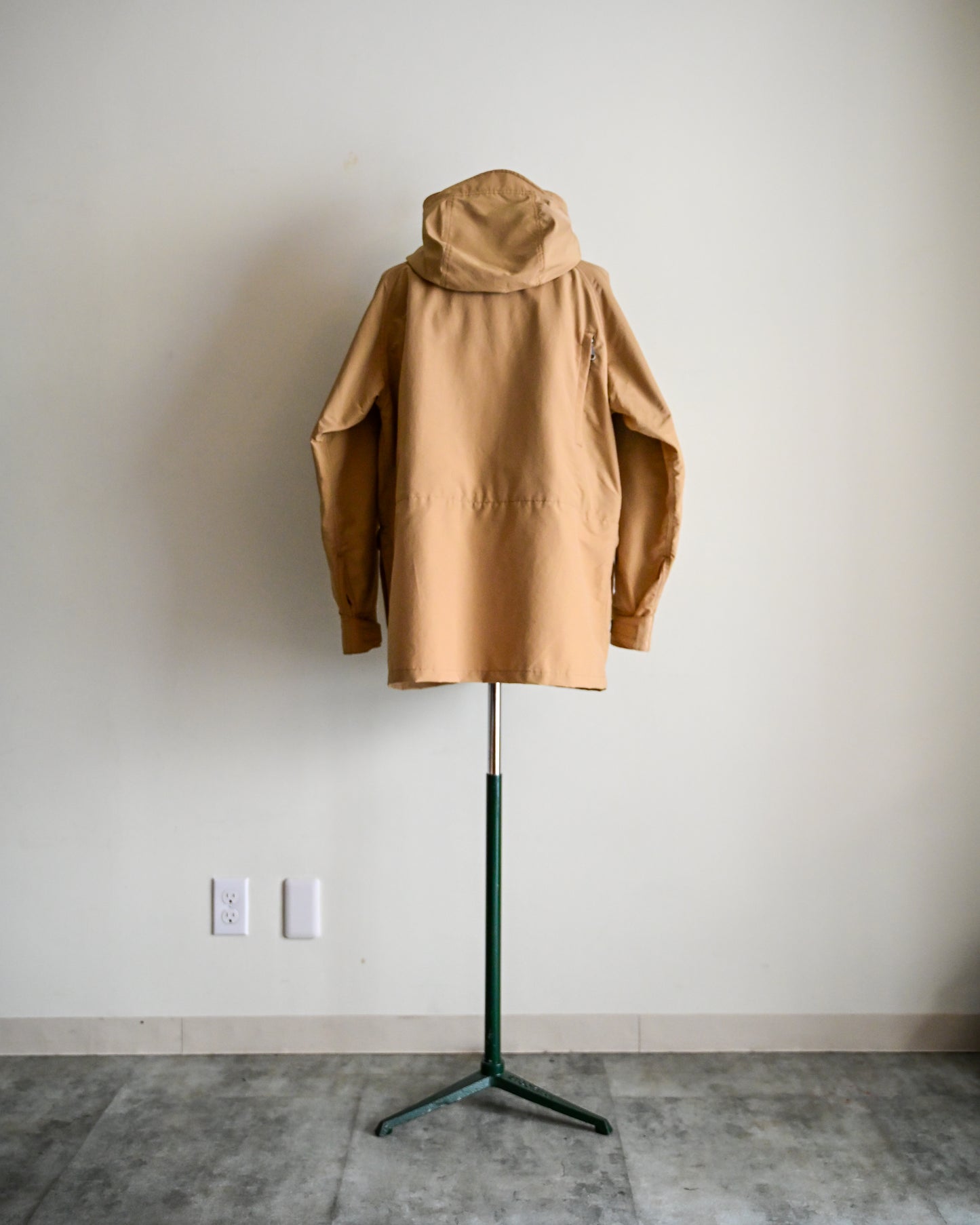 【TOD Outdoorwear Co.】New Classic M.T.P. 60/40, Beige