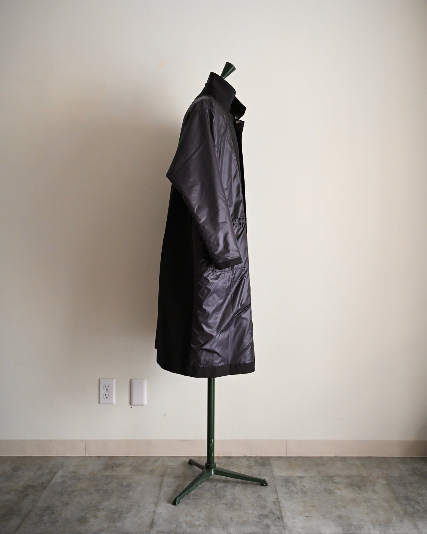 【TOD Outdoorwear Co】O.W.C. II 60/40 WP ALL BLACK