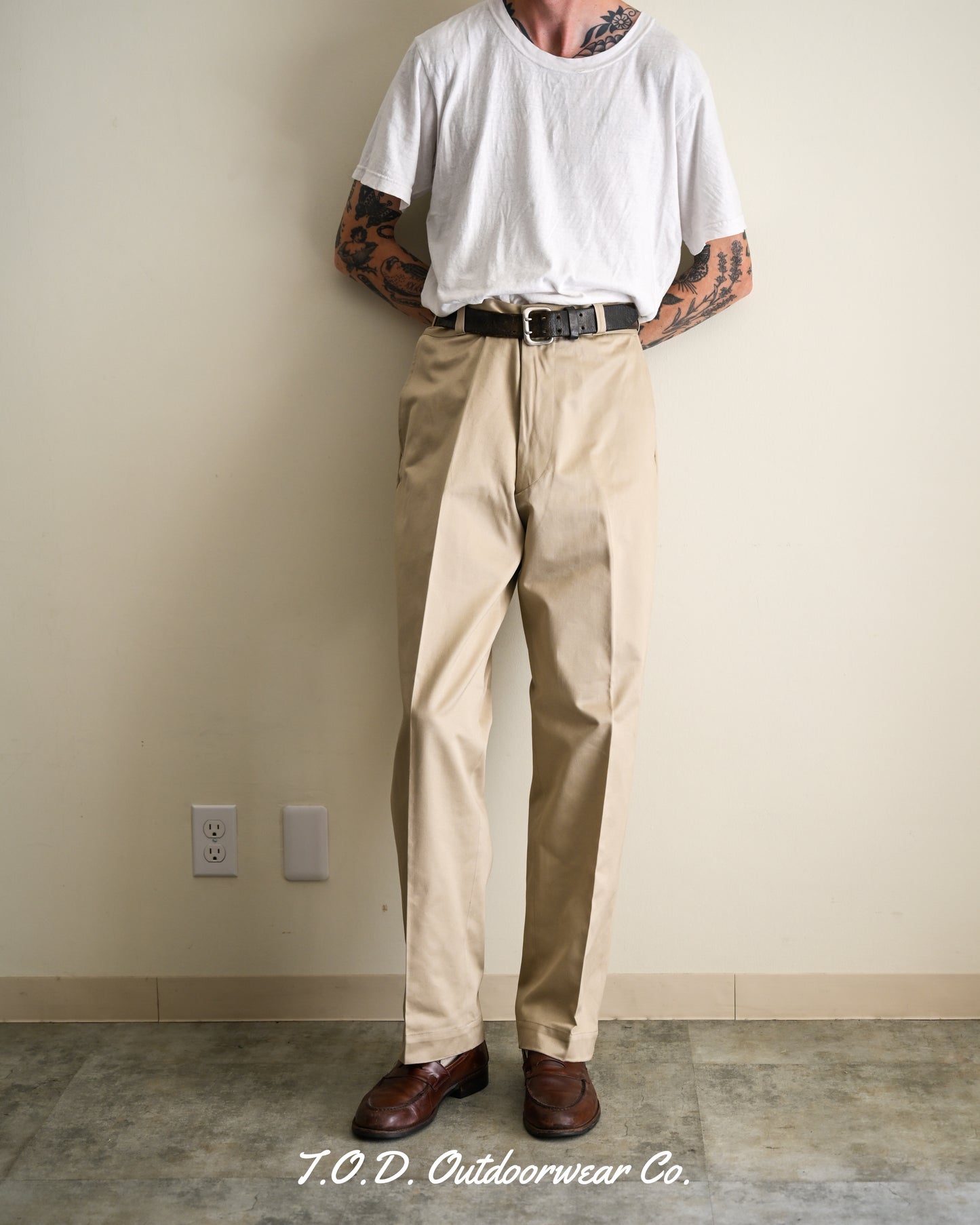 【TOD TRADITIONAL TROUSERS】M1968 CHINO COTTON TWILL, BEIGE