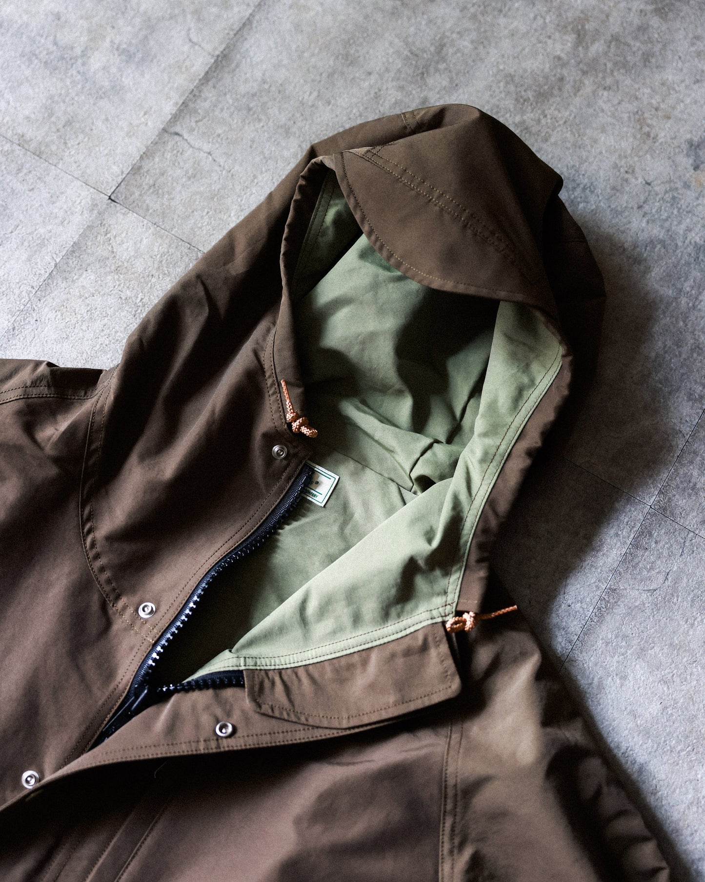 【AUGUST-2026 PRE-ORDER + MUG】TOD 26FW NEW CLASSIC M.T.P. 60/40