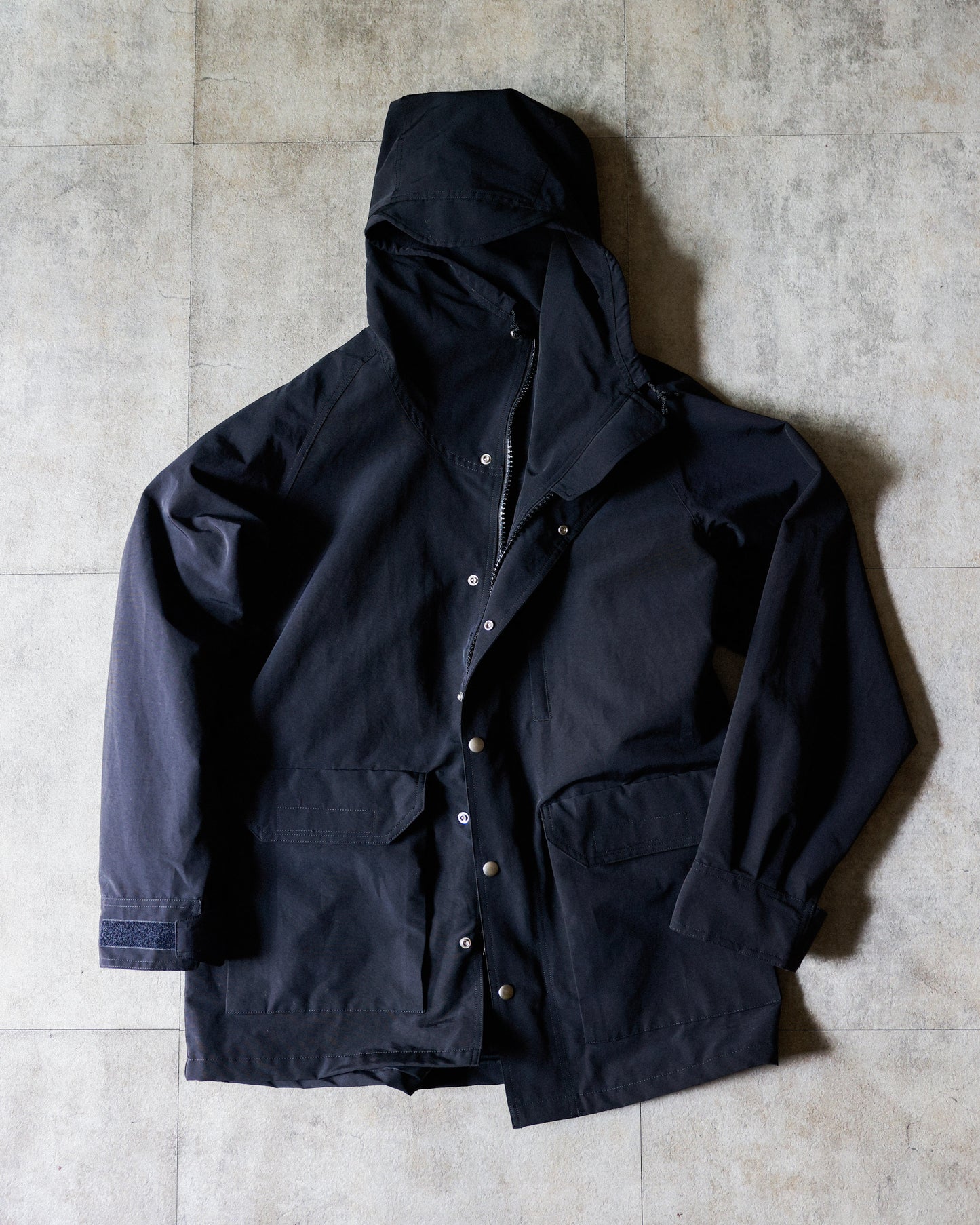 【AUGUST-2026 PRE-ORDER + MUG】TOD 26FW NEW CLASSIC M.T.P. 60/40