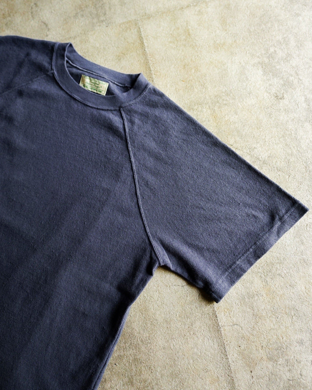　【TOD EARLY FALL 26】RELAX RAGLAN TEE BY I.E.A. Wade