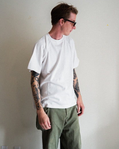 　【TOD EARLY FALL 26】RELAX RAGLAN TEE BY I.E.A. Wade