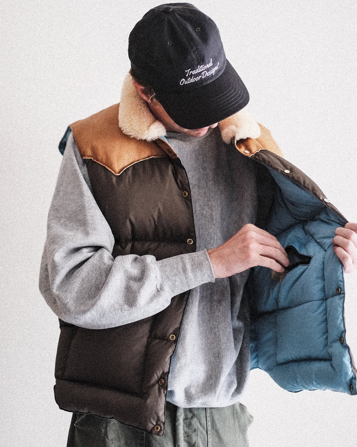 【TOD STORE 2周年特別価格】 ROCKY MOUNTAIN FEATHERBED , CHRISTY VEST NYLON T.O.D. EXCLUSIVE MODEL