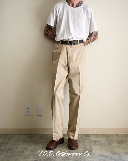 【TOD TRADITIONAL TROUSERS】M1968 CHINO COTTON TWILL, BEIGE